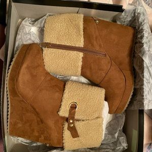 BRAND NEW NEVER WORN BOOTS